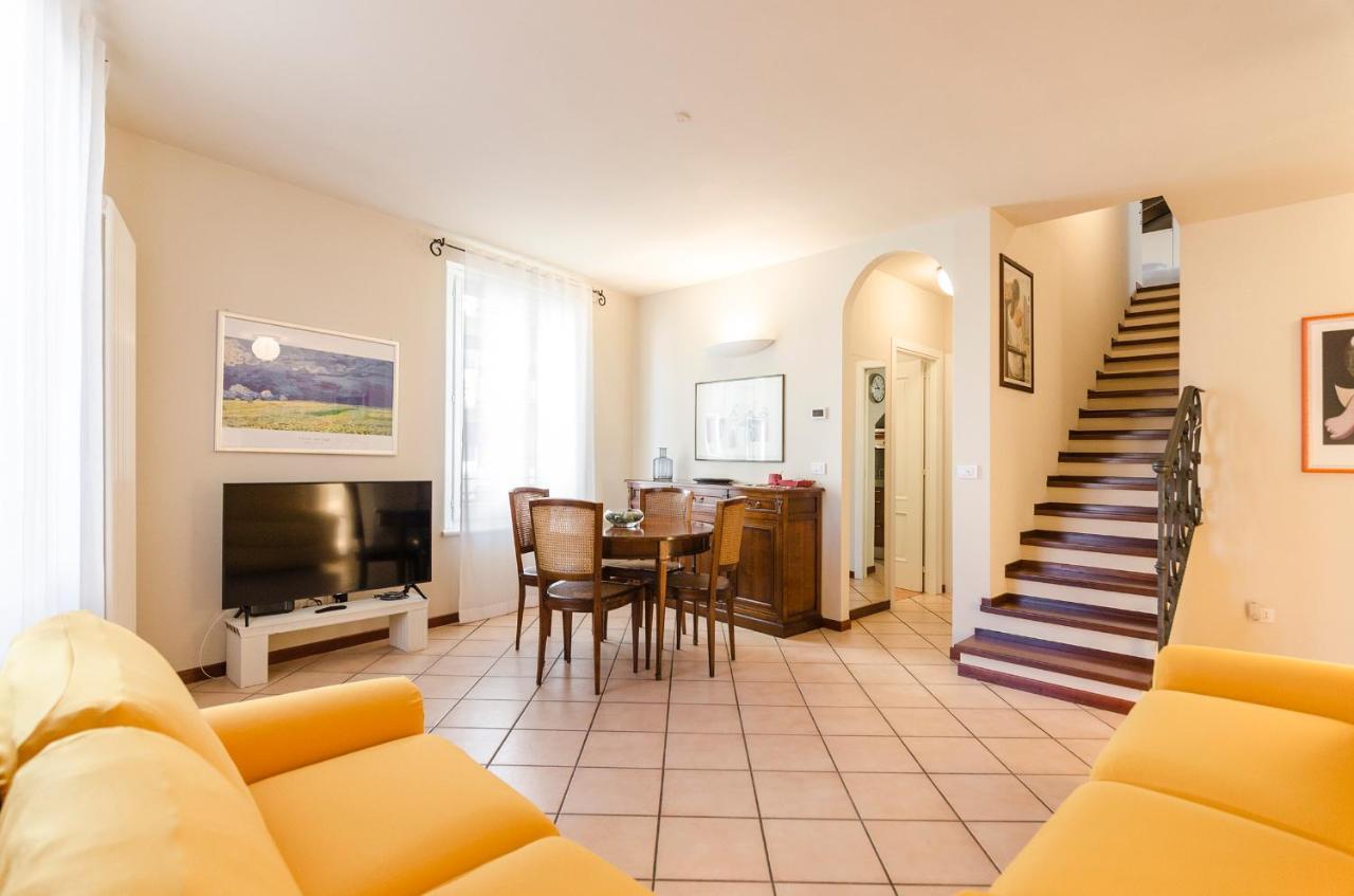 Appartement Flat 13: Elegante E Luminoso Con Terrazzo Privato à Bologne Extérieur photo