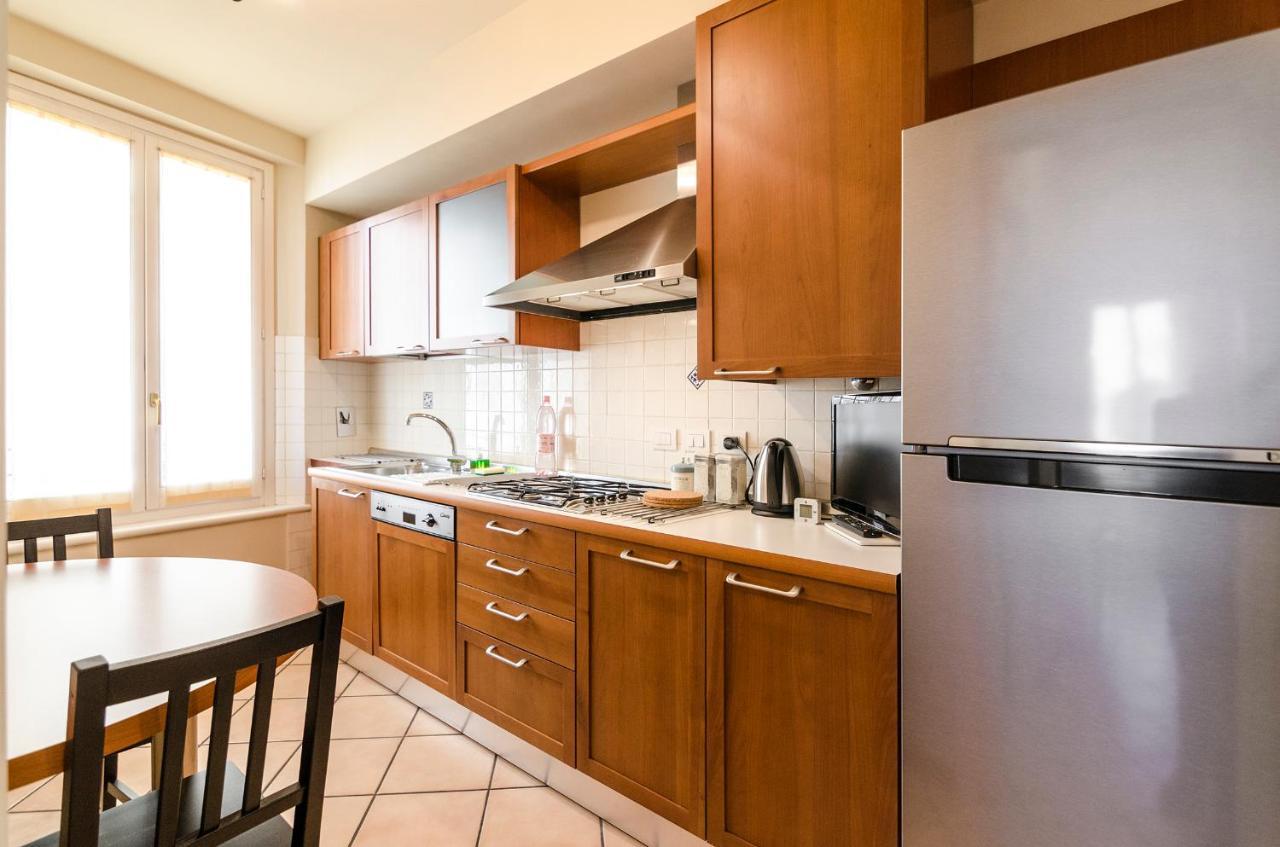 Appartement Flat 13: Elegante E Luminoso Con Terrazzo Privato à Bologne Extérieur photo