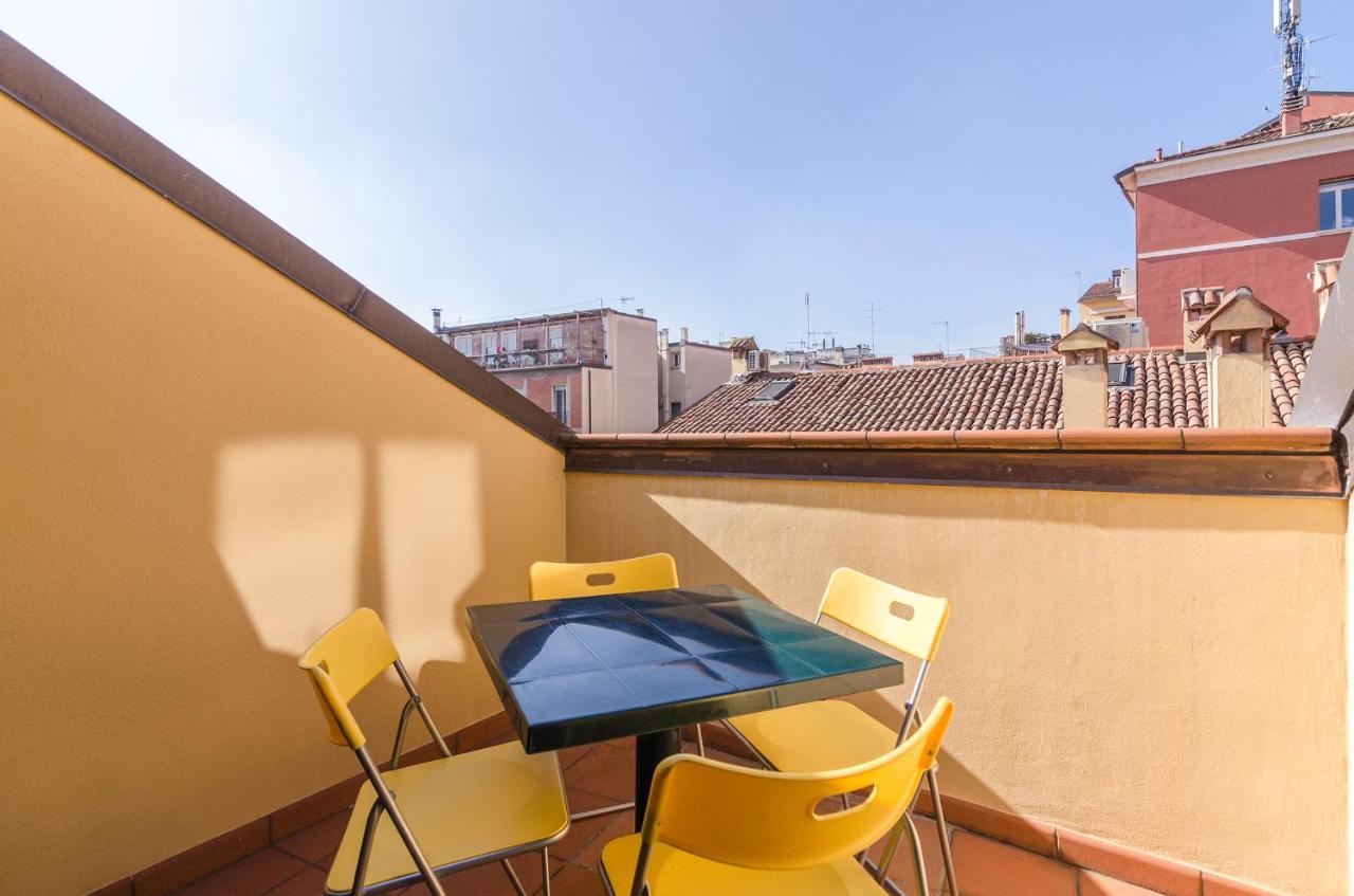 Appartement Flat 13: Elegante E Luminoso Con Terrazzo Privato à Bologne Extérieur photo